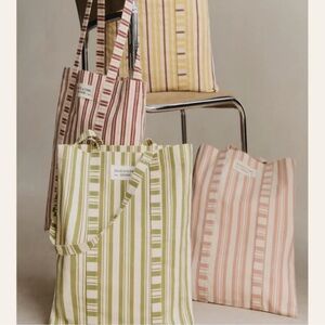 🇫🇷✨ NWOT Sézane Striped Tote, Olive
